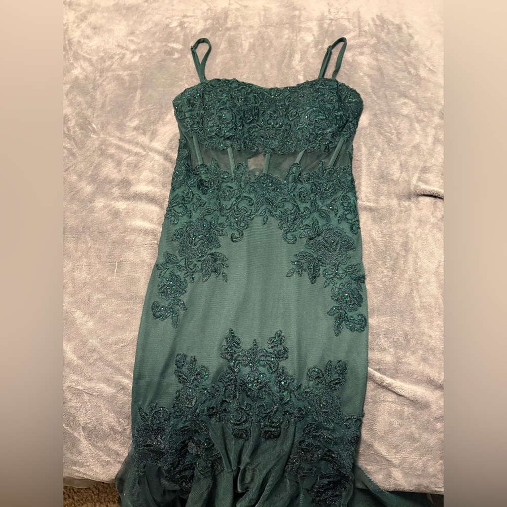 Blondie Nites Elegant Prom Dress